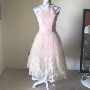 Formal/bridesmaid dresses/ prom/homecoming